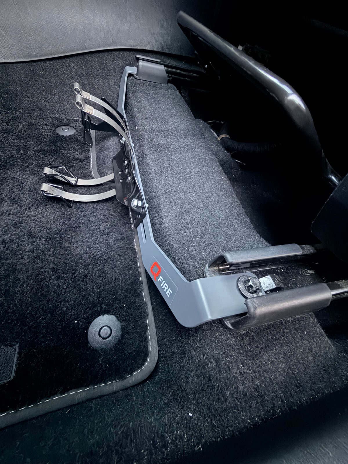 QFIRE Vehicle Fire Extinguisher Bracket - MY17+ MAZDA CX-5