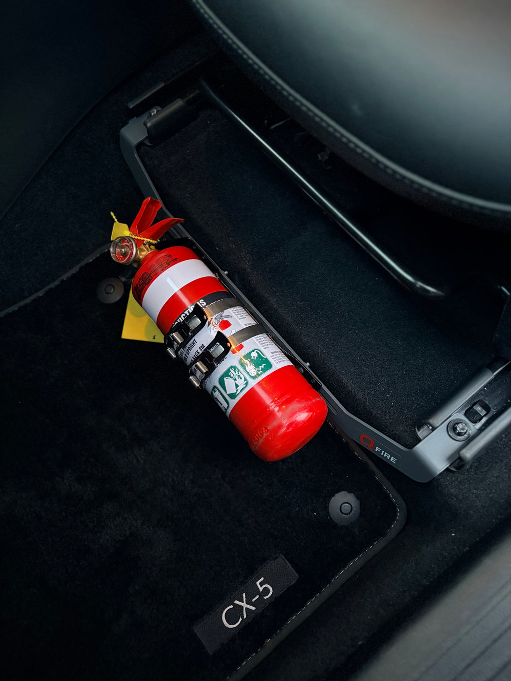 QFIRE Vehicle Fire Extinguisher Bracket - MY17+ MAZDA CX-5